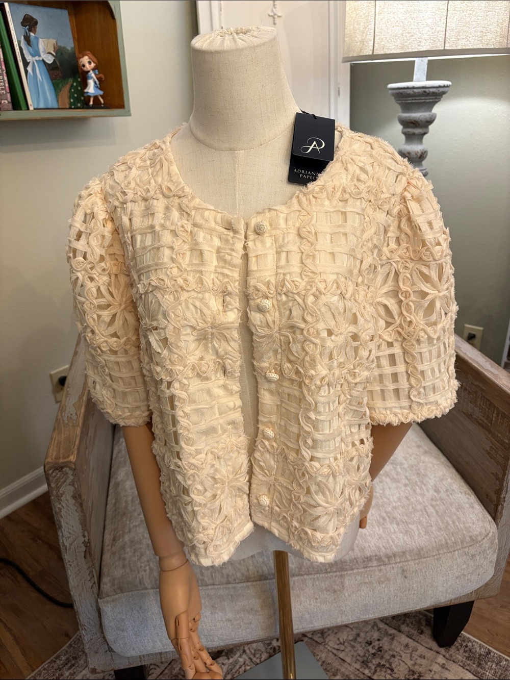 Adrianna Papell Cream Textured Short-Sleeve Button-Front Cardigan